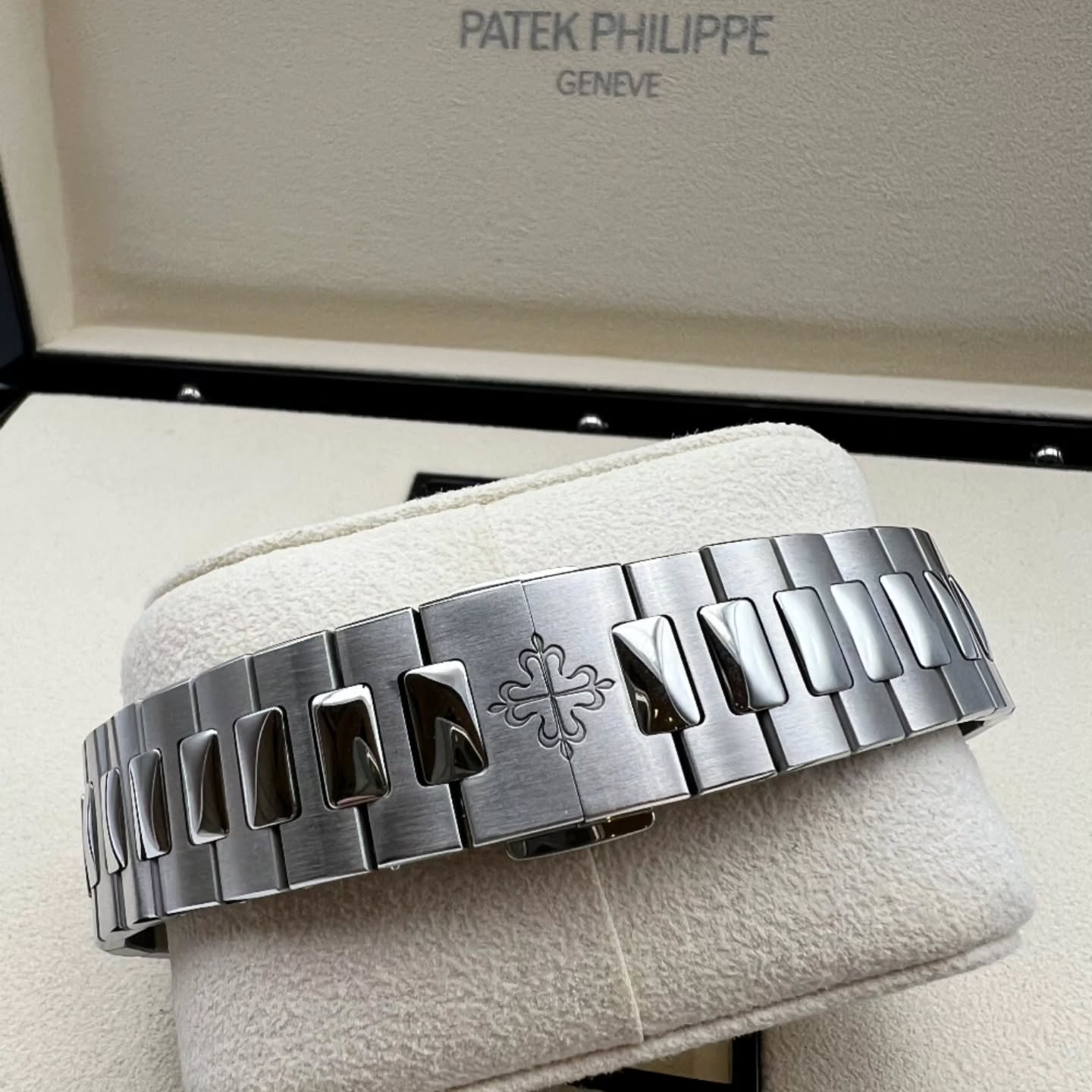 Patek Philippe Nautilus