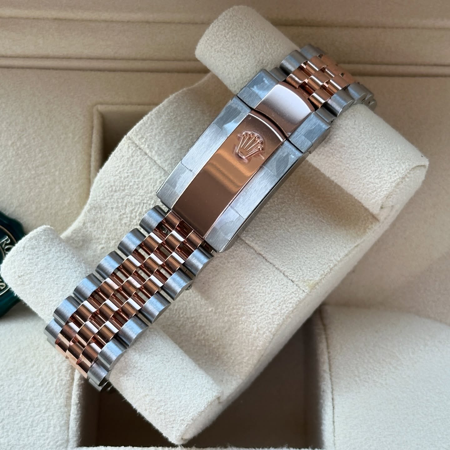 Rolex Datejust 41 “Wimbledon Rose New